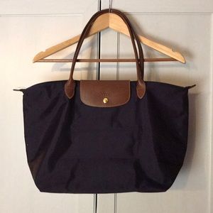 Longchamp le pliage large eggplant shoulder bag